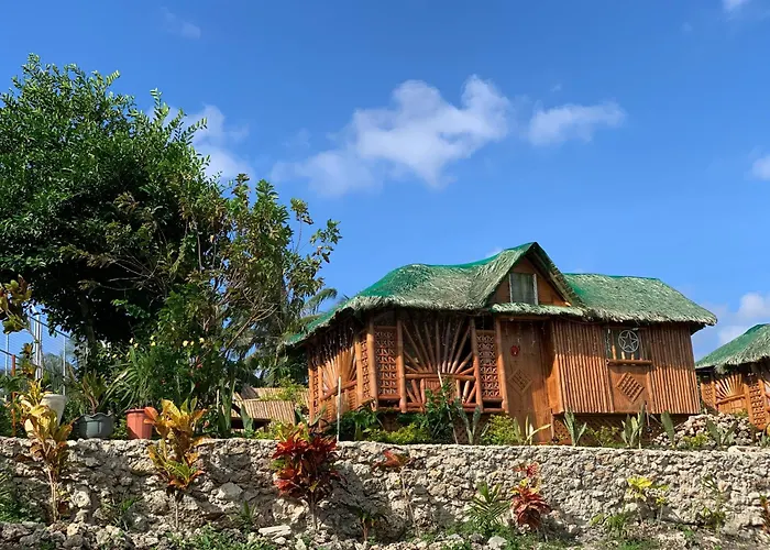 Papabo Adventure Village 게스트하우스 *